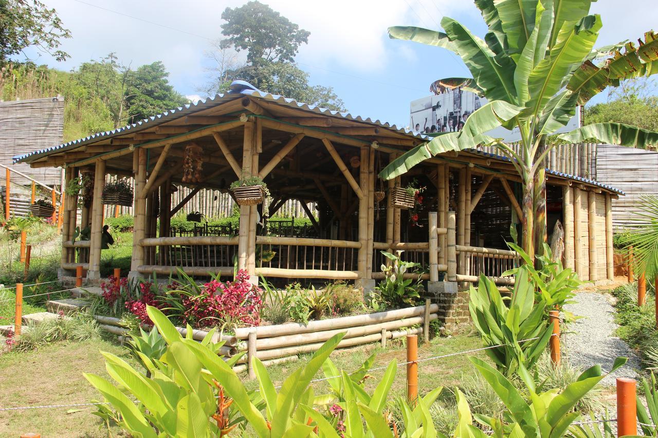 Casa Campestre Terrazas Del Palmar Hotel Montenegro Exterior photo