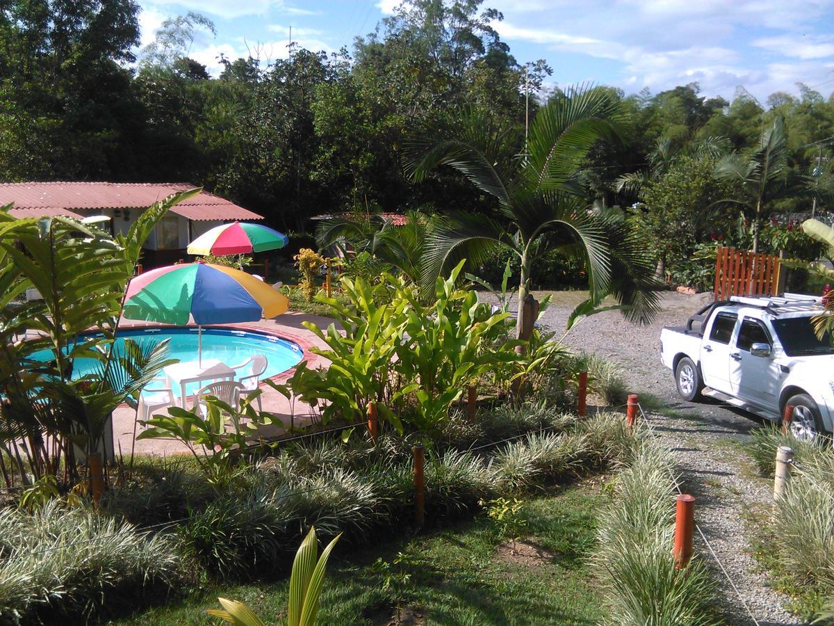 Casa Campestre Terrazas Del Palmar Hotel Montenegro Exterior photo